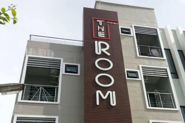 Gallery - The Room Apartment