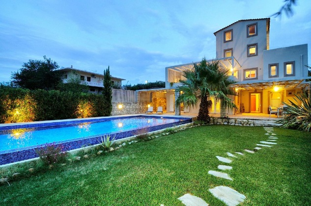 Gallery - Cretan Mansion With Heated Swimming Pool
