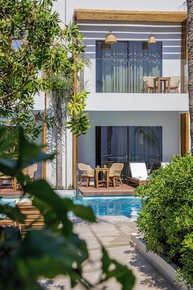 Gallery - Galazio Beach Resort