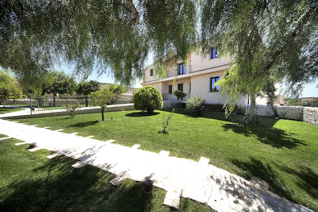 Gallery - Arucimeli Resort