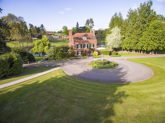 Gallery - Melbourne Lodge
