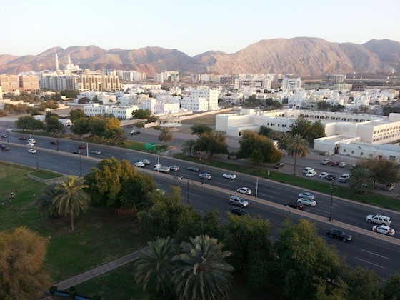 Gallery - Muscat Inn Hotel