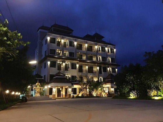 Gallery - The Green Residence 304