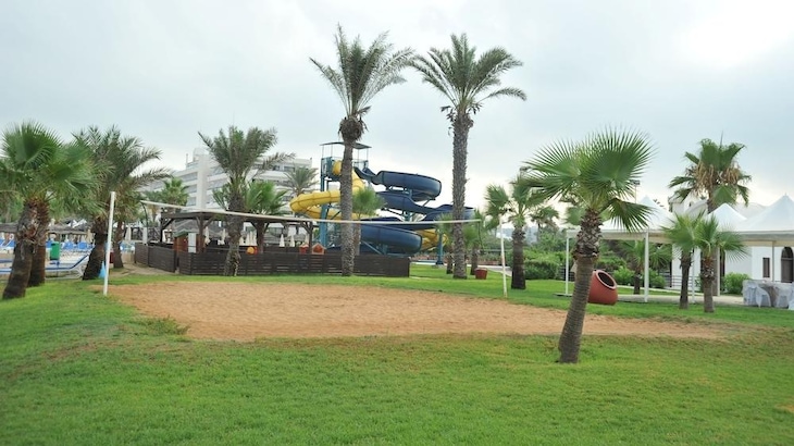 Gallery - Adams Beach Hotel Deluxe Wing