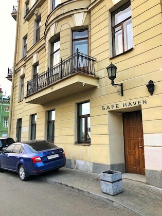 Gallery - Safe Haven Apart Hotel
