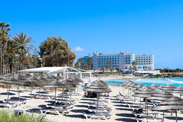 Gallery - Nissiblu Beach Resort