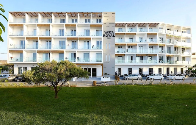 Gallery - Vasia Royal Hotel