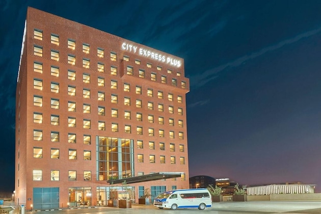 Gallery - City Express Plus Tijuana