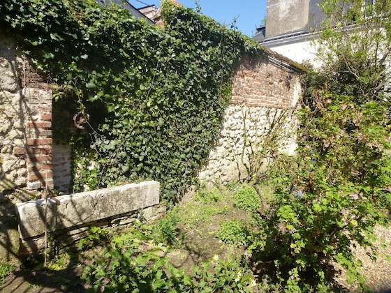 Gallery - La Petite Vigne