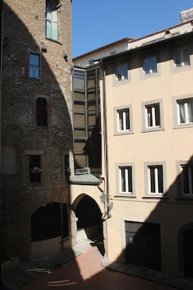 Gallery - Donati Luxury Tower Suites