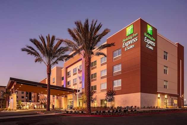 Gallery - Holiday Inn Express & Suites Moreno Valley - Riverside, An Ihg Hotel