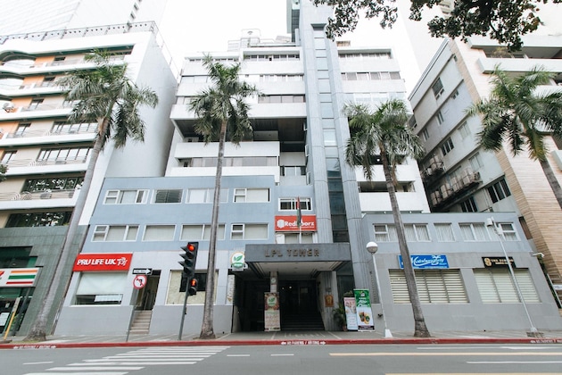 Gallery - Reddoorz Premium Near Greenbelt Makati
