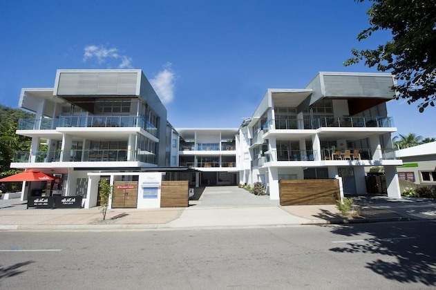 Gallery - Maggies Beachfront Apt. 6