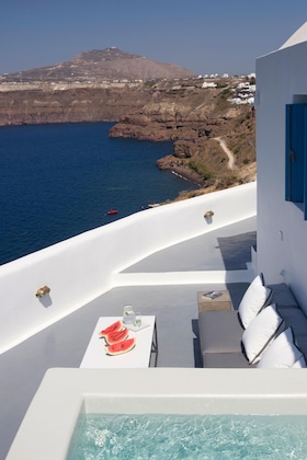 Gallery - Akrotiri Cove Santorini