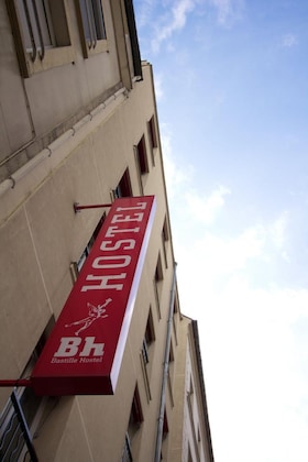 Gallery - Bastille Hostel