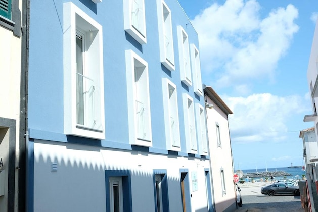 Gallery - Royal Beach Hostel