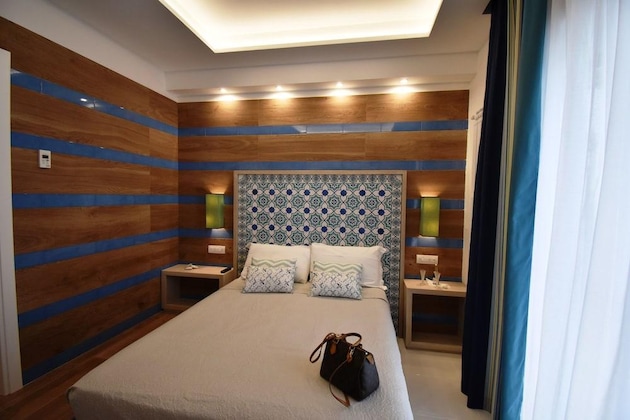 Gallery - Melody Sorrento Suites