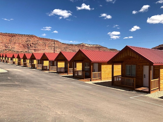 Gallery - Red Canyon Cabins