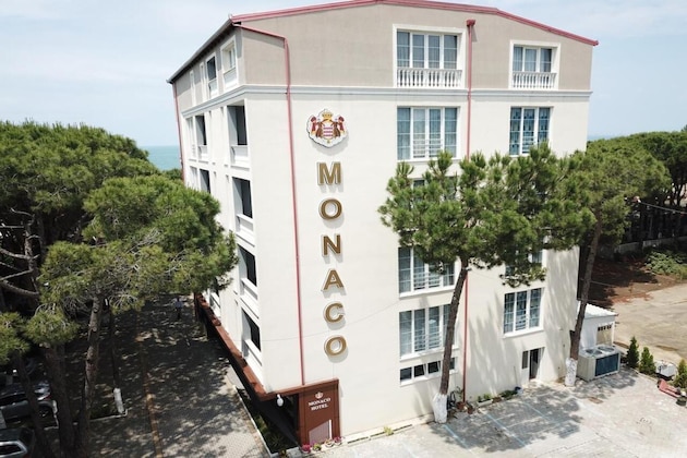 Gallery - Monaco Resort