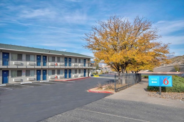 Gallery - Studio 6 Albuquerque, Nm – Midtown