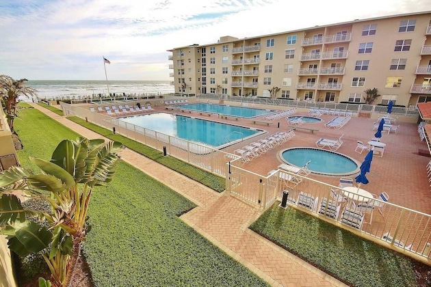 Gallery - Sea Coast Gardens Ii 211