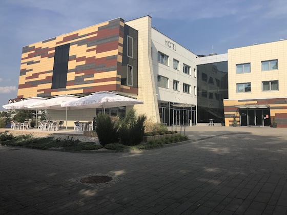 Gallery - Grape Town Hotel