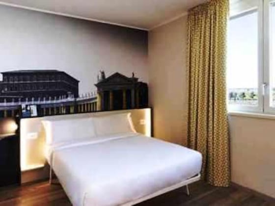Gallery - B&B Hotel Brescia