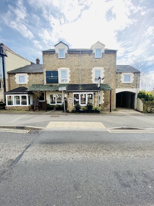 Gallery - Mount Pleasant Hotel