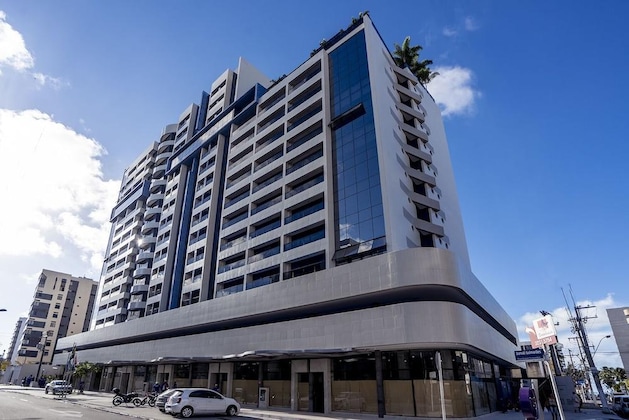 Gallery - Edificio Time By Er
