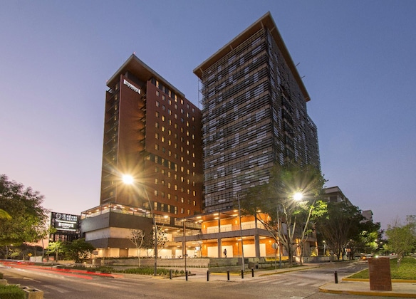 Gallery - Staybridge Suites Guadalajara Novena By Ihg