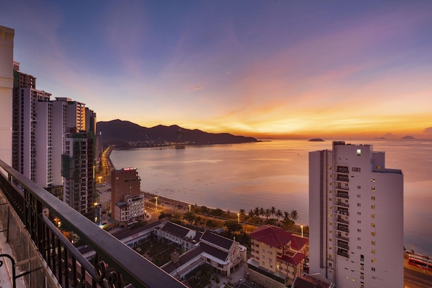 Gallery - Aston Nha Trang City Hotel