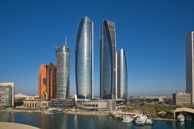 Gallery - Conrad Abu Dhabi Etihad Towers