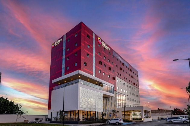 Gallery - Ramada Encore By Wyndham Guadalajara Aeropuerto