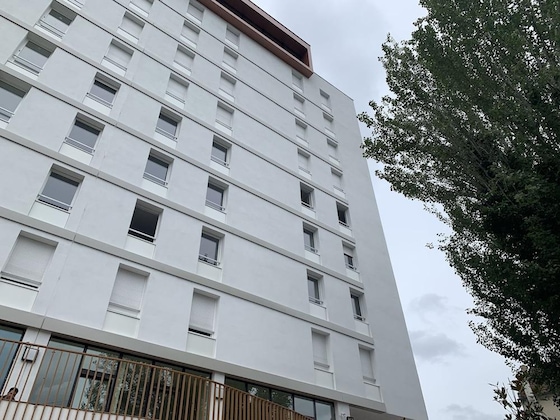 Gallery - Moov'appart Hotel Clichy