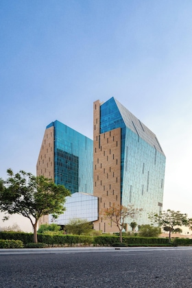 Gallery - Holiday Inn Hotel & Suites Dubai Science Park By Ihg