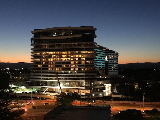 Gallery - Large Apartment At Oracle Resort