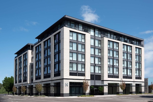 Gallery - Holman Riverfront Park Hotel Salem, Tapestry By Hilton