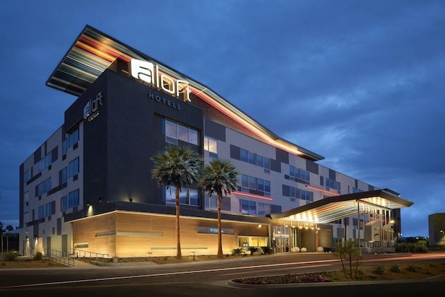 Gallery - Aloft Henderson