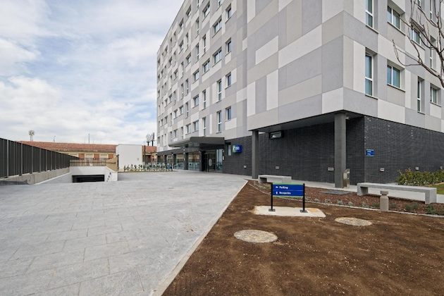 Gallery - Holiday Inn Express Madrid Airport, An Ihg Hotel