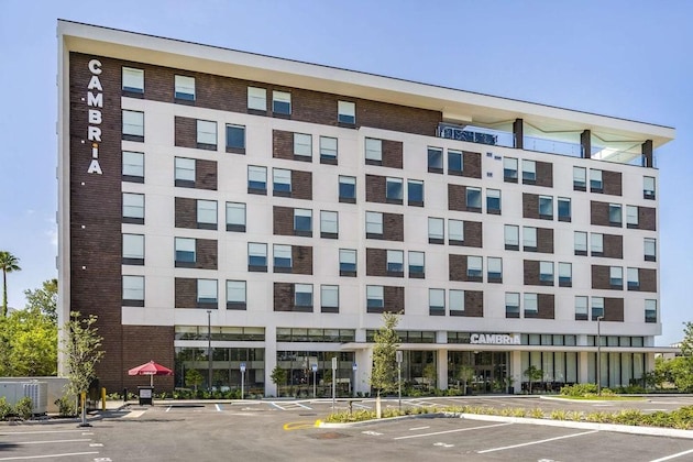 Gallery - Cambria Hotel Orlando Universal Blvd