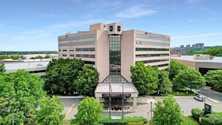 Gallery - Harmony Suites Secaucus Meadowlands