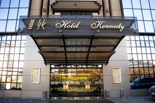 Gallery - Wyndham Garden Santiago Kennedy