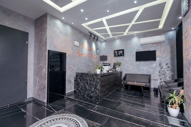 Gallery - Melanj Airport Hotel