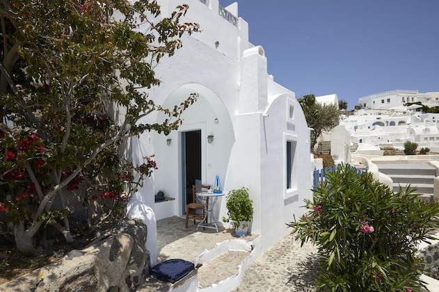 Gallery - Allure Breeze Suites