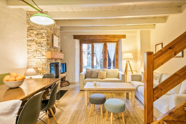 Gallery - House in Arties per 7 persone con 4 camere Ref. 424197
