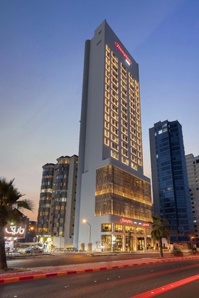 Gallery - Hampton By Hilton Kuwait Salmiya