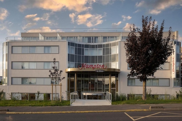 Gallery - Hampton By Hilton Paris Charles De Gaulle Airport