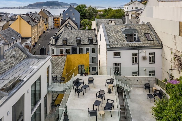 Gallery - Aalesund City Apartment