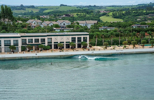 Gallery - Boa Vista Surf Lodge