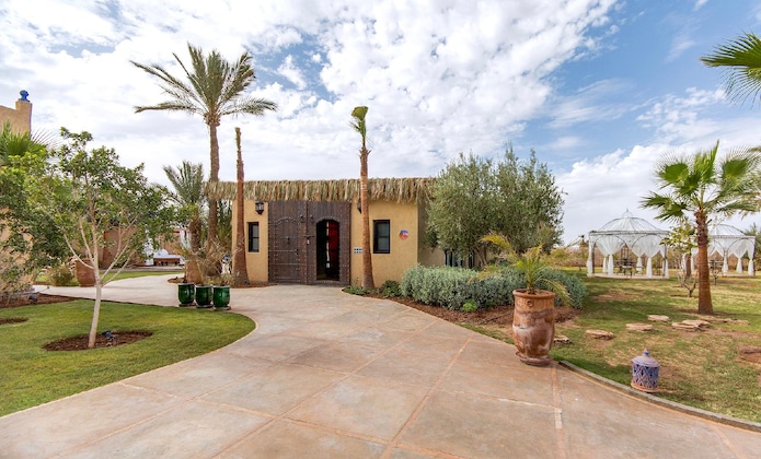 Gallery - Maison Daouia